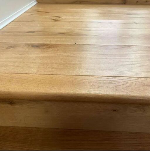 Tradition Solid Oak Stair Nosing, Lacquered For 20mm Floors 82x27mm, 2.7m  thumb 3