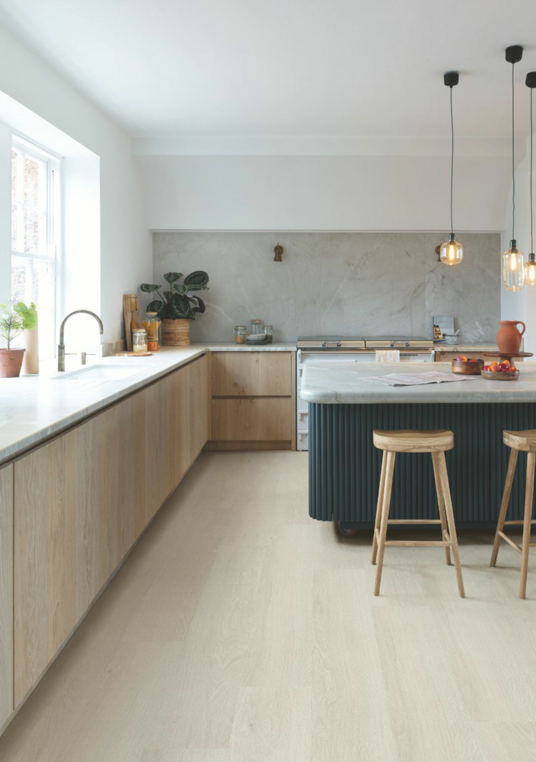 QuickStep Alpha Bloom, Sea Breeze Oak Light Vinyl Flooring, 209x6x1494mm Image 1