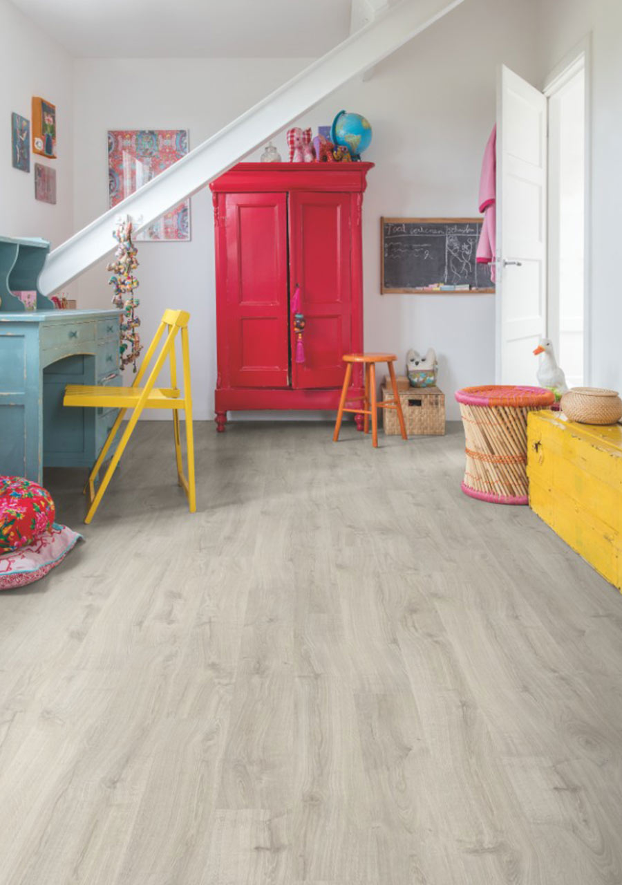 QuickStep ELIGNA Newcastle Oak Grey Laminate Flooring, 8mm Image 1