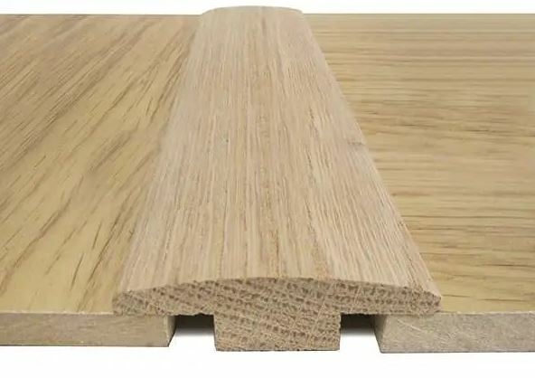Traditions Solid Oak T-Shaped Threshold, Satin Lacquered, 7mm, 2.44 m Image 1