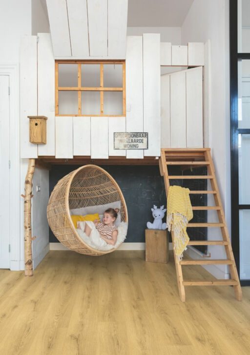 QuickStep CLASSIC Light Classic Oak Laminate Flooring, 8mm